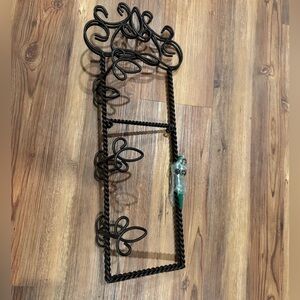 Southern Living At Home Black Iron Horizontal Plate Hanger 4